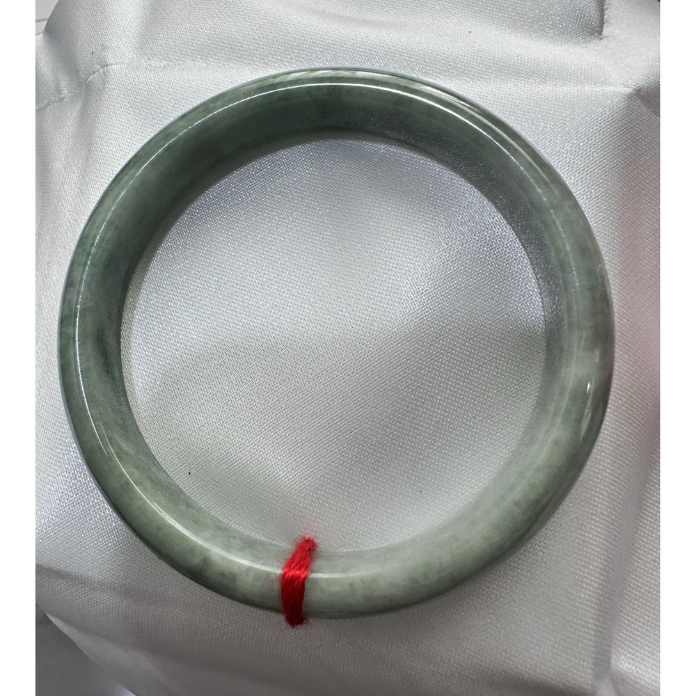 Natural Moss in Snow Jade Bangle Bracelet 56.3mm | Sage Green & White Stone L09